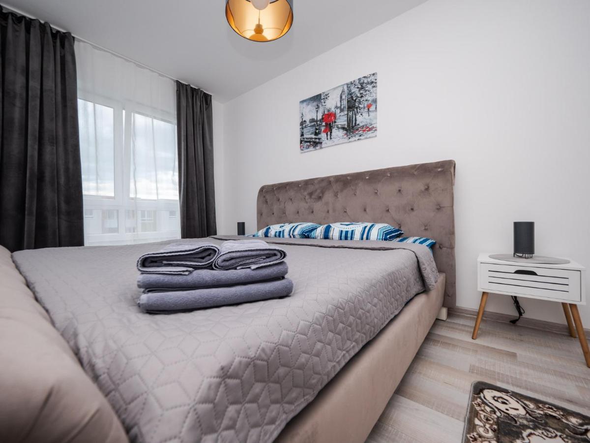 Avantgarden King Apart Brasov Ngoại thất bức ảnh